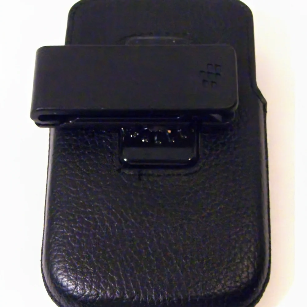 Leather Swivel Holster for Rim BlackBerry Q10 - Black